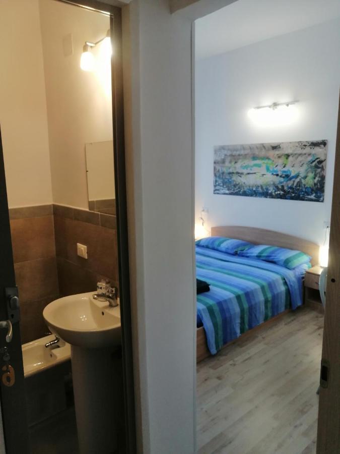 Albergo Blue Fish Albisola Superiore Εξωτερικό φωτογραφία